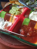 Salsa Guacamole Sour Creme Knoblauchmayonaise